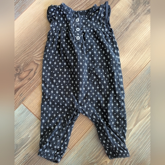 Carter's Baby Girl Black White Cotton Sleeveless Pocketed Pants Romper 3 Months - Picture 1 of 5